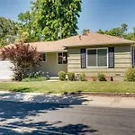 Modern Sacramento Gem About 4 Mi To Downtown!